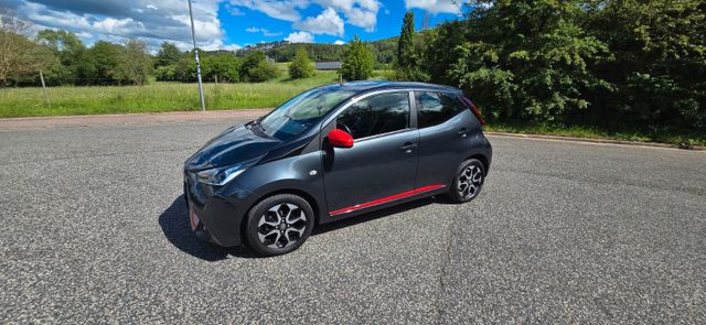 TOYOTA Aygo