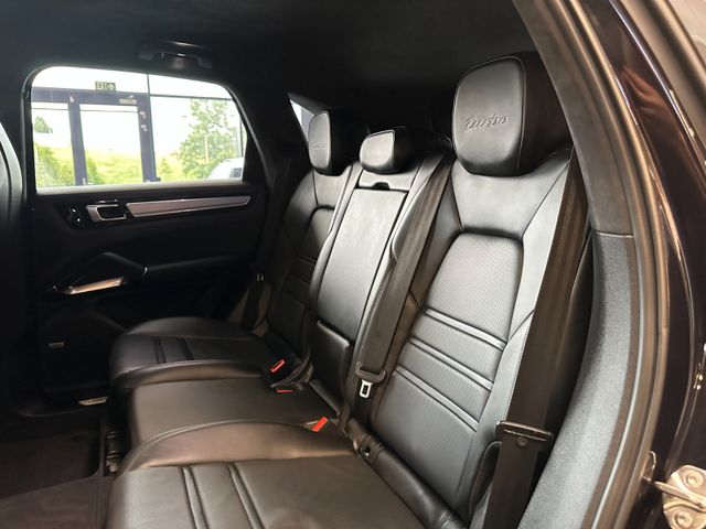 Porsche Turbo *Matrix LED*360°*Keyless*Memory*VOLL*