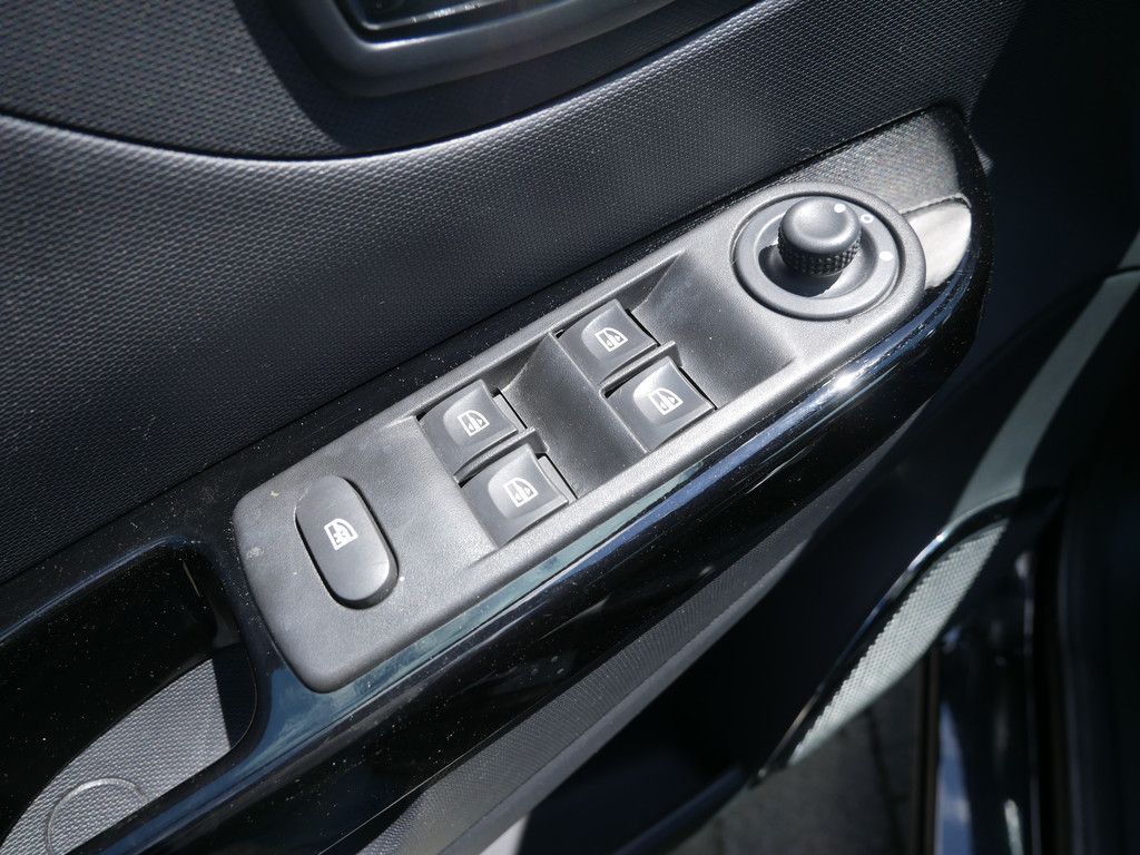 Fahrzeugabbildung Renault Captur Luxe ENERGY TCe 90