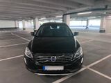 Volvo XC60 2.4 D5 AWD Summum 5zyl PANO ACC VOLLLEDDER - Volvo in München