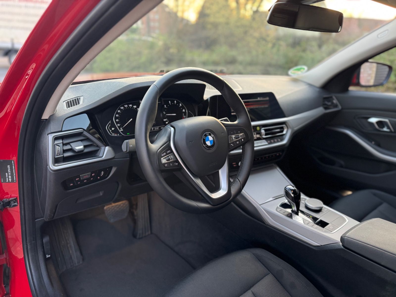 BMW 318 i Advantage Limousine *1 Hand*LED*Automatik* foto 9