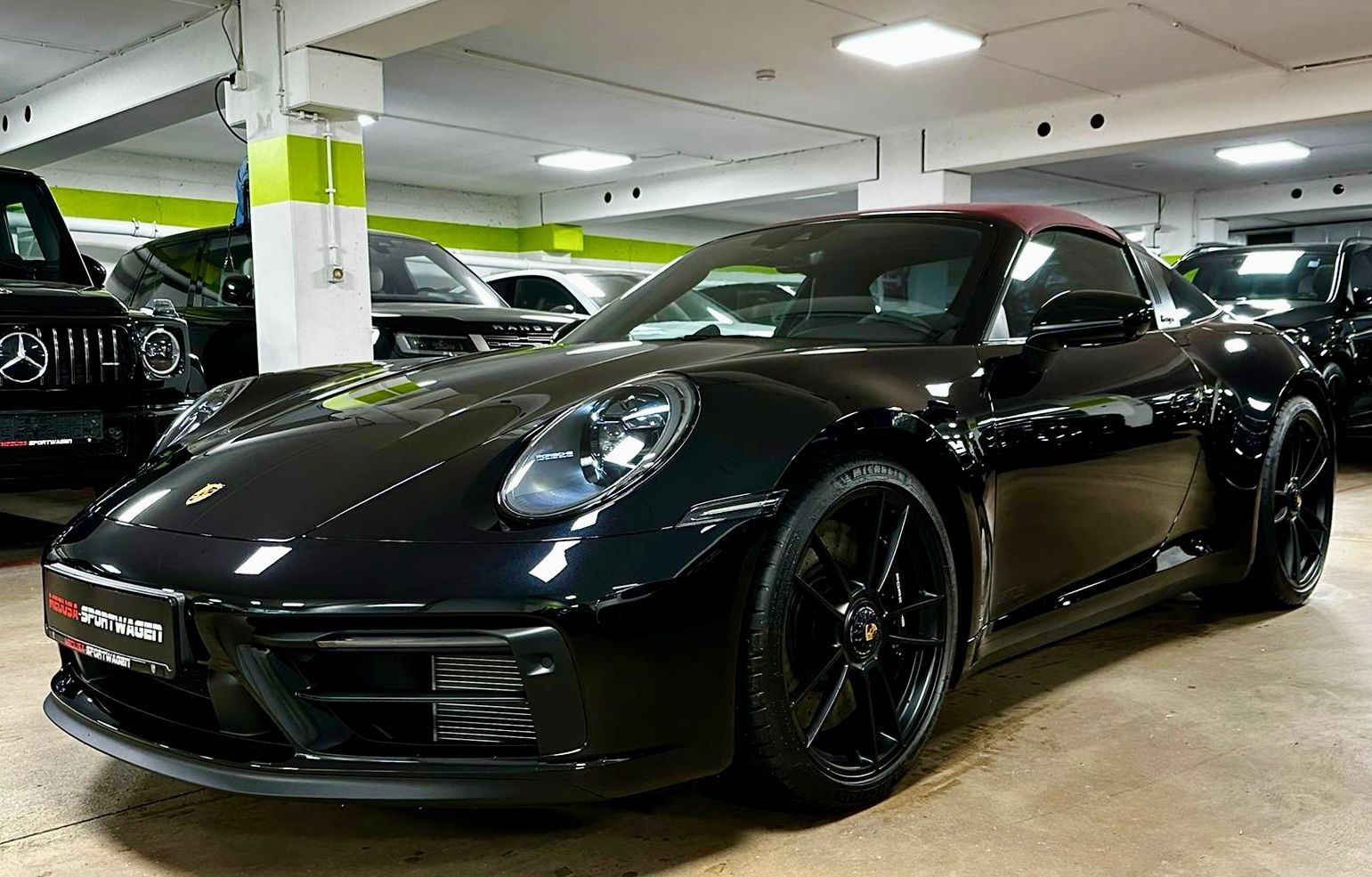 Fahrzeugabbildung Porsche 992 TARGA 4 GTS SPORTDESIGN CARBON LIFT FULL