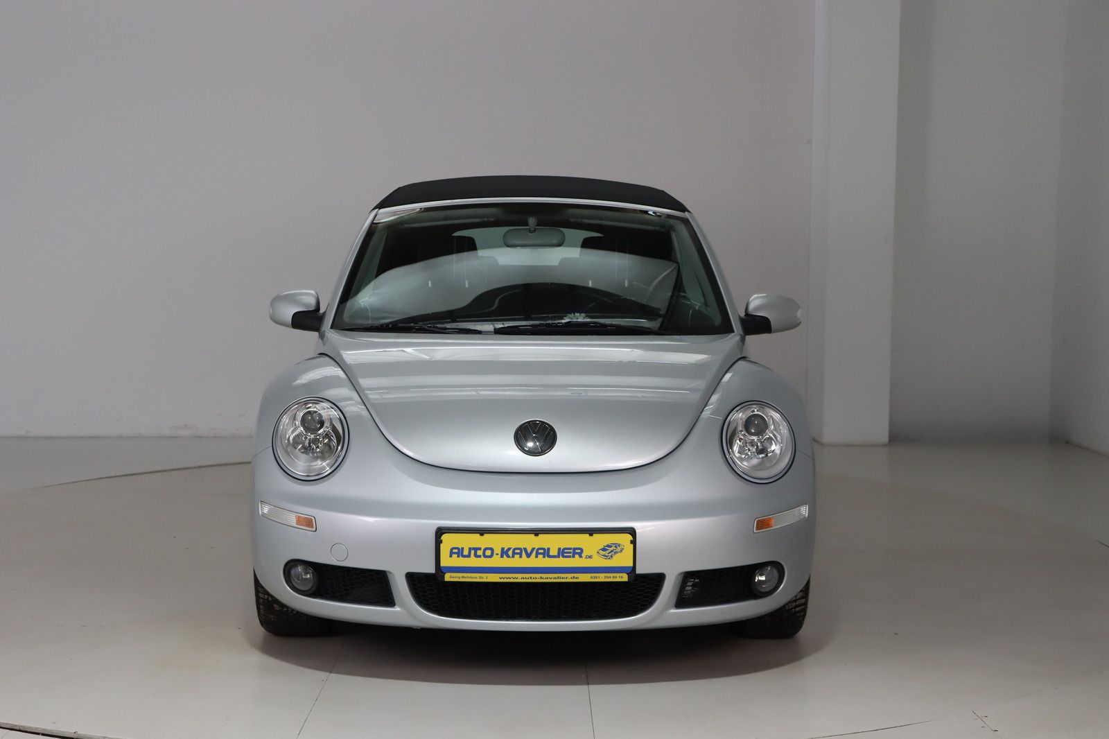 Fahrzeugabbildung Volkswagen New Beetle 1.6 Freestyle Cabriolet * Klima * PDC