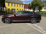 Volkswagen Passat 2.0 TDI Highline R-Line Navi Leder LED - : Violett, Massagesitze