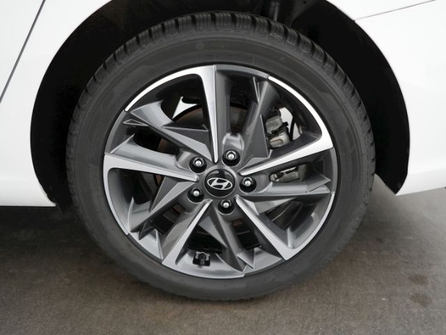 i30cw FACELIFT T-GDI ADVANTAGE DCT+VOLL LED+NAVI