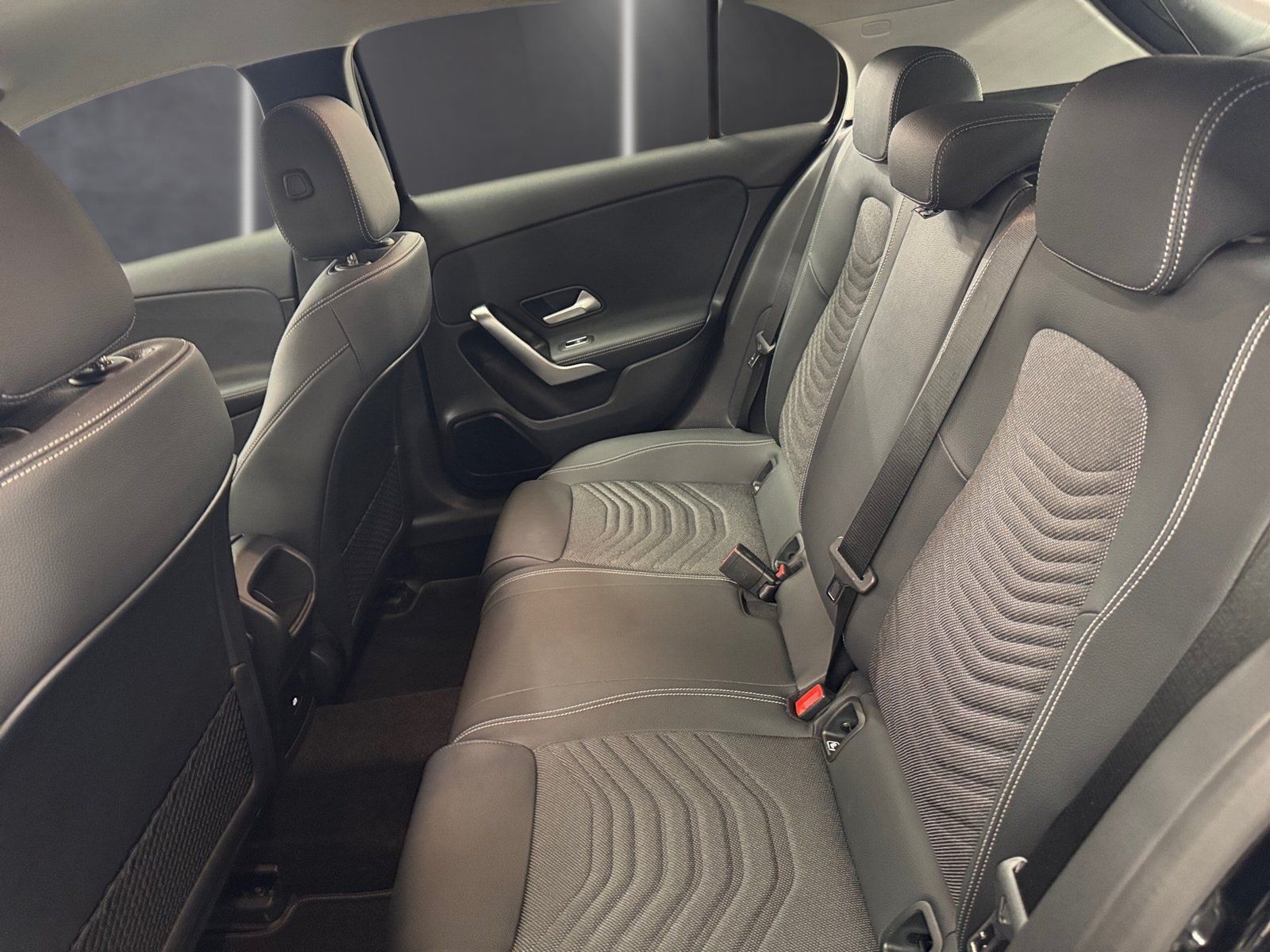 Fahrzeugabbildung Mercedes-Benz A 250 e Progressive*AHK*LED*Kamera*11kW*MBUX-HI*