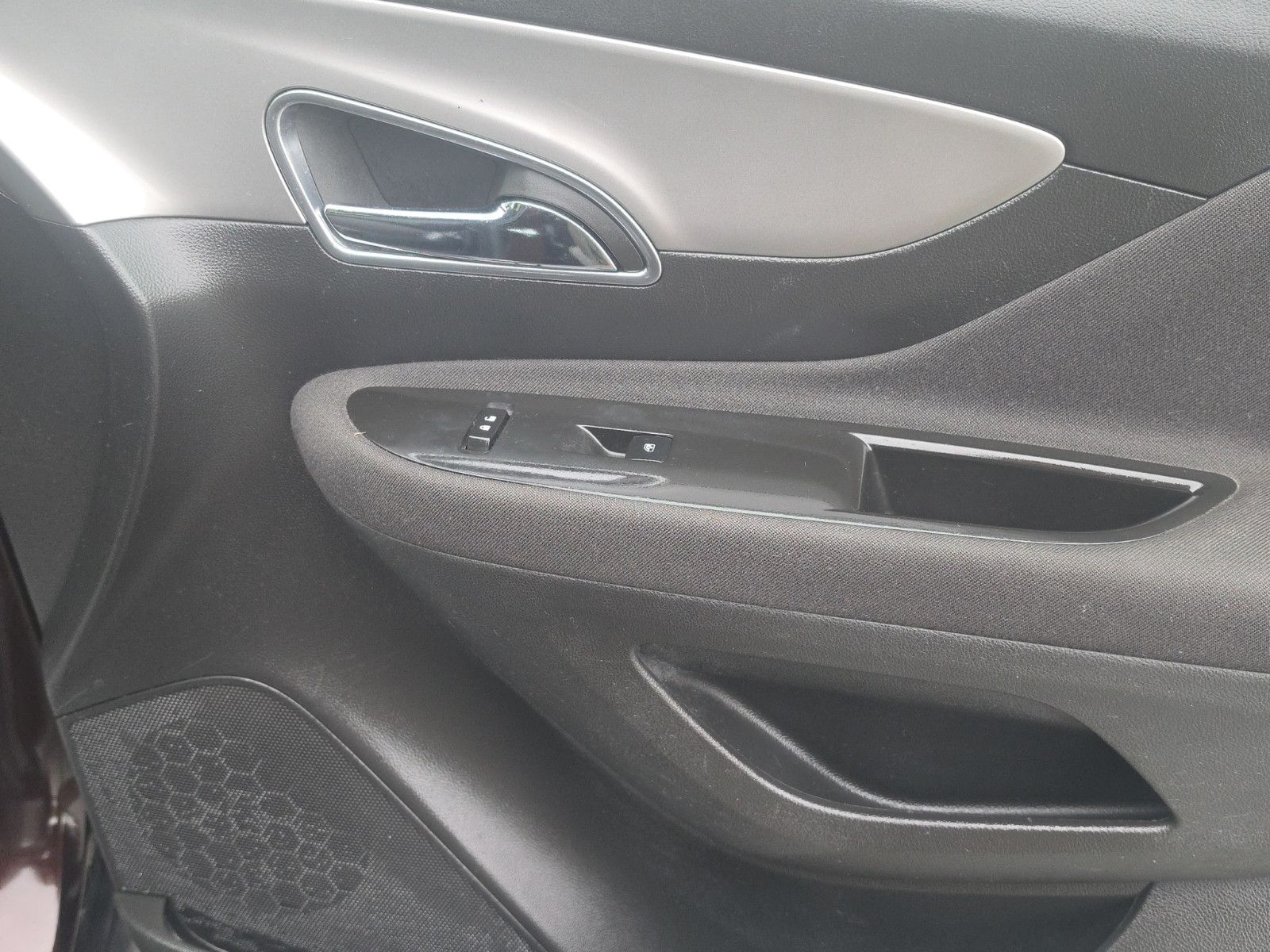 Fahrzeugabbildung Opel Mokka Edition ecoFlex 4x4