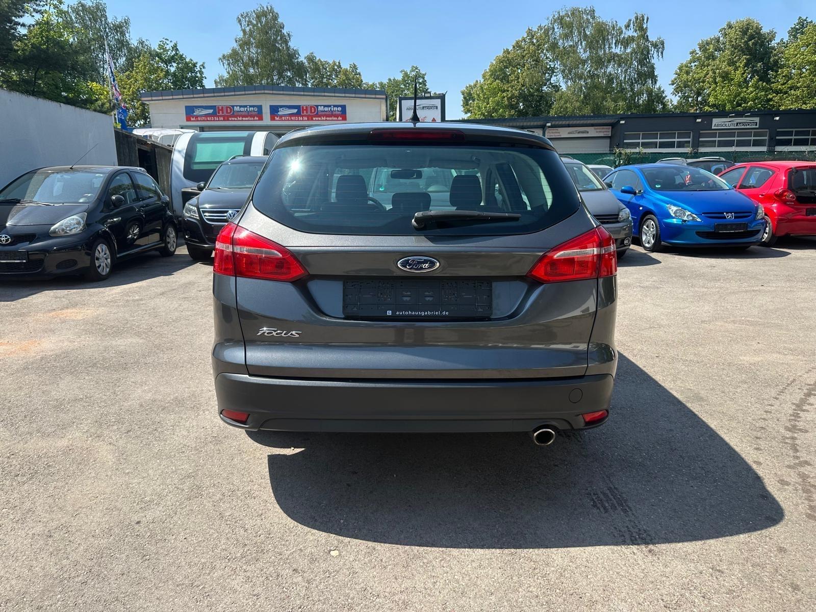 Ford Focus 2015 — photo 5