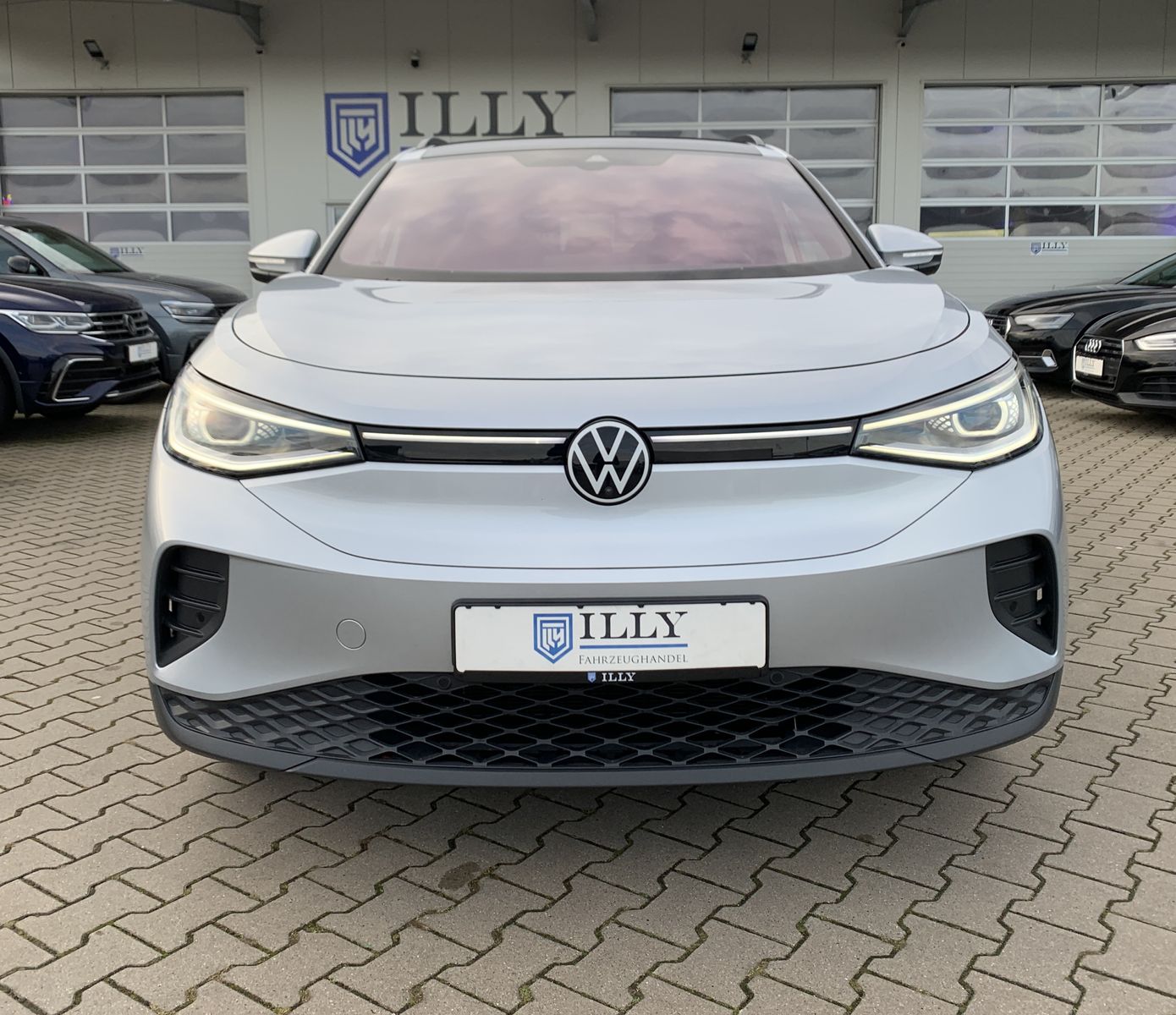 Fahrzeugabbildung Volkswagen ID.4 Pro Performance 150kW*Tech*Pano*LED-Matrix*