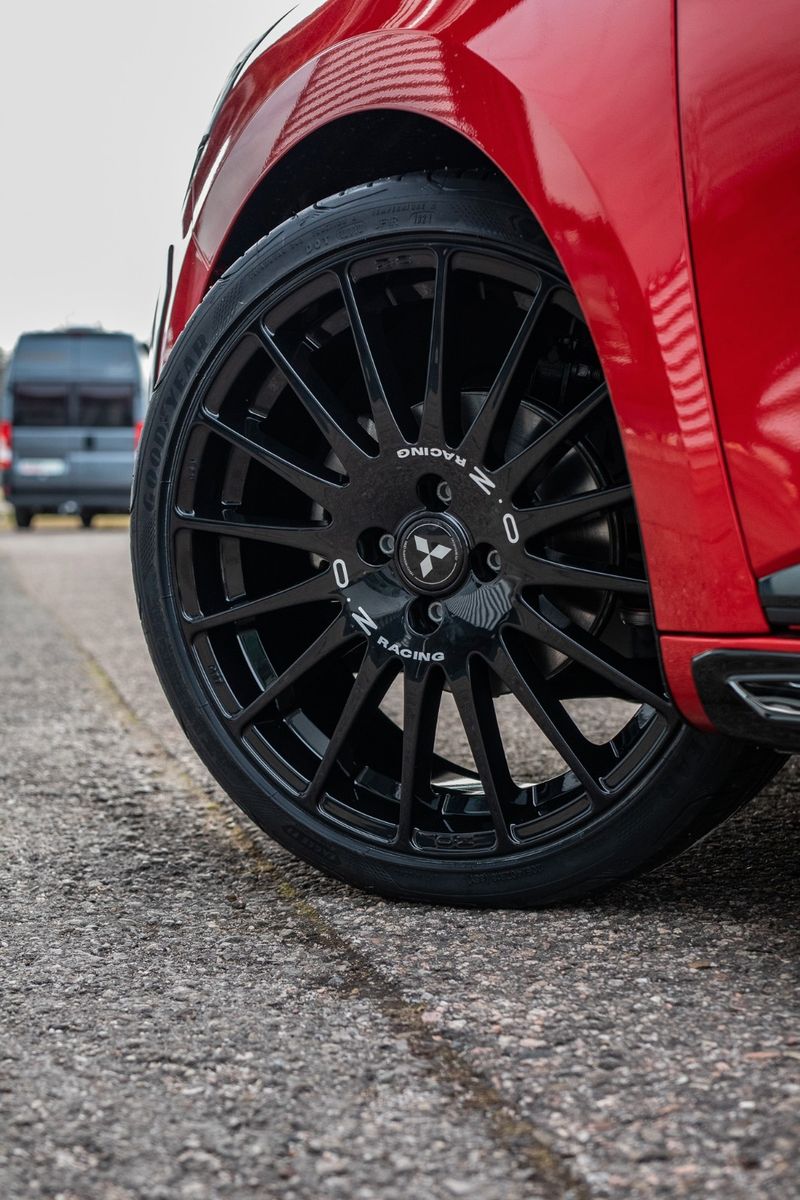 Fahrzeugabbildung Mitsubishi Colt MY25 1.0 Turbo*RACING EDITION*OZ*TIEFER*