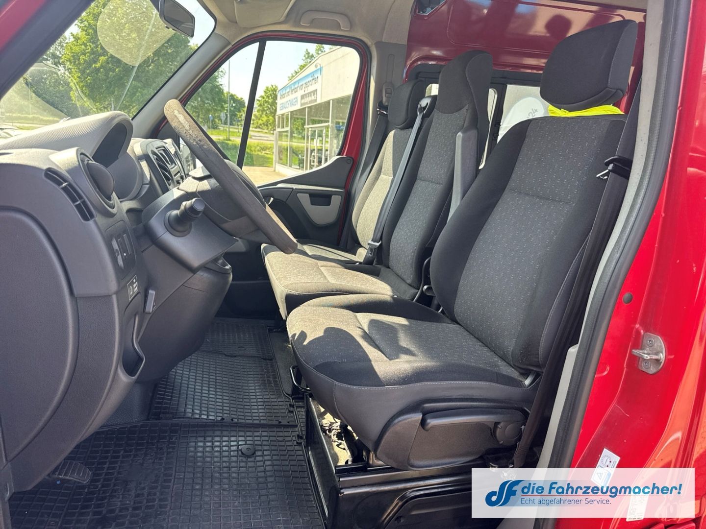 Fahrzeugabbildung Opel Movano 8093