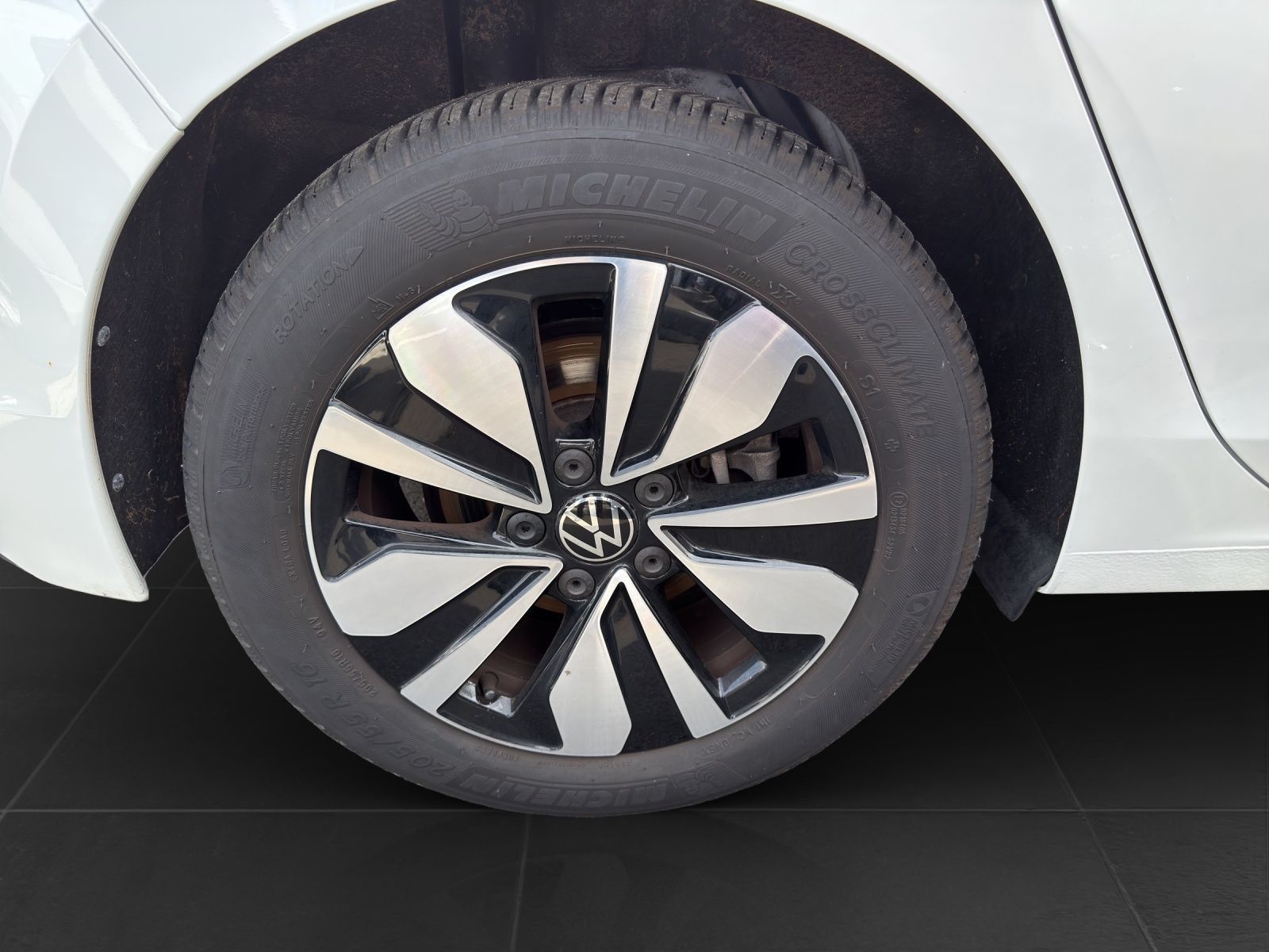 Volkswagen Golf - Bild 7