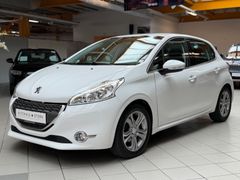 PEUGEOT 208 Allure|SHZ|PDC|BT|USB|Klimaanlage|Tempomat