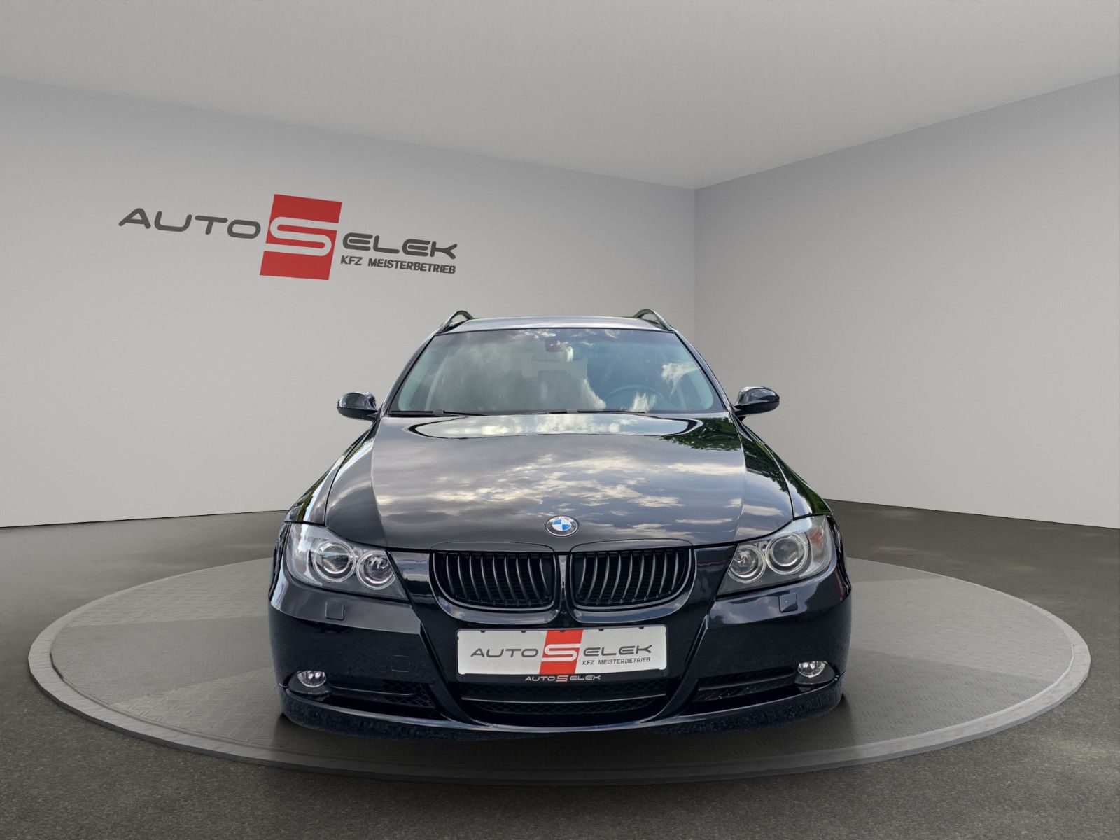 Fahrzeugabbildung BMW Touring 325i*Klima*Keyless GO*Xenon*VOll