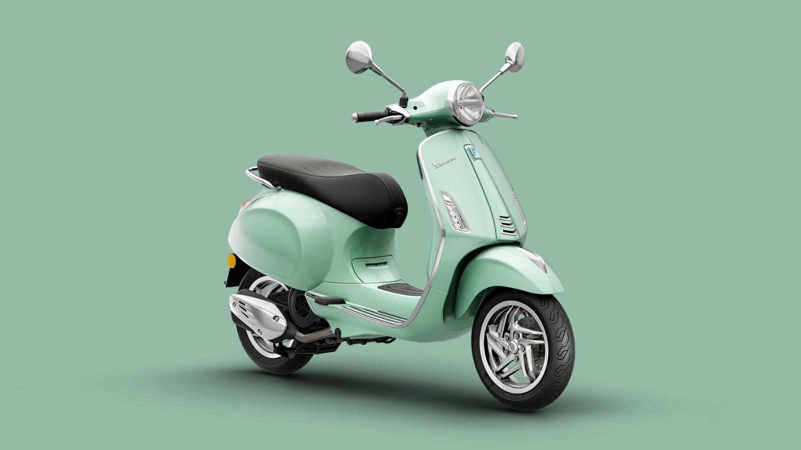 Vespa Primavera 125 RST Eu5+ mint