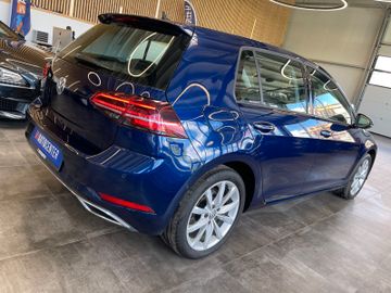 Volkswagen Golf VII Lim. Highline BMTStart-Stopp *AHK*LED*