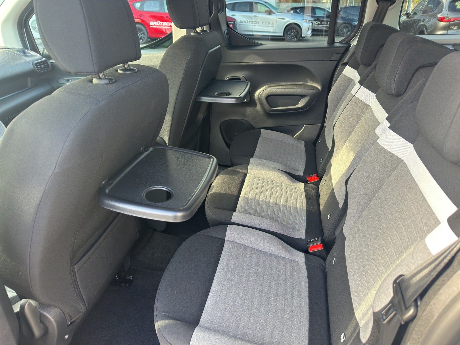 CITROEN Berlingo1.5 BlueHDi MPV Plus M / LED / KAMERA / - Image 21