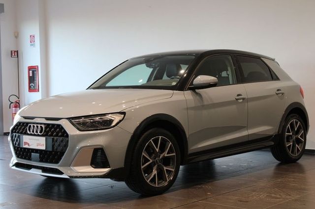 Audi A1 2ª SERIE citycarver 25 TFSI Admired