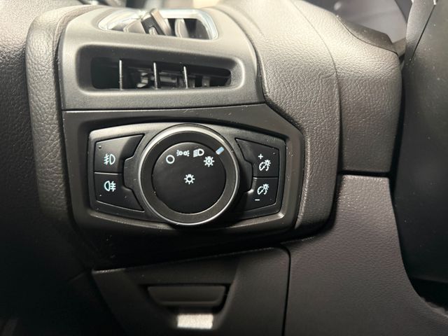 Ford Focus Lim. RS 2.3 AWD|SONY|DAB|Kamera|RECARO|LED