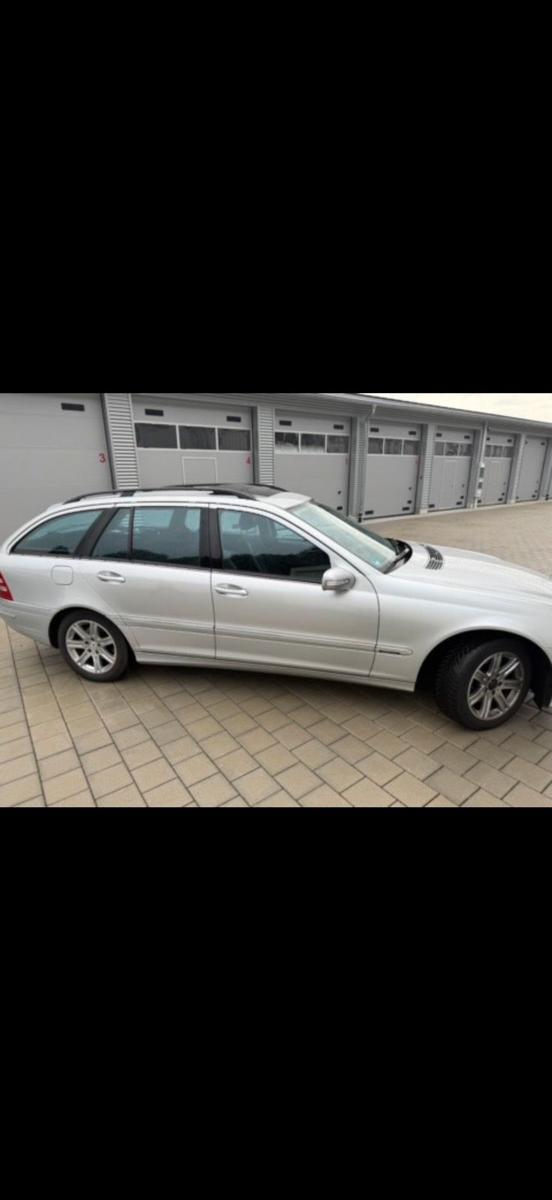 Mercedes-Benz C220 2007 — photo 12