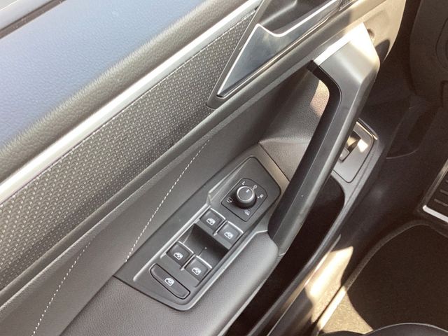 Tiguan Allspace 2.0TDI DSG 4Motion R-Line AHK