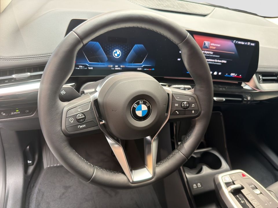BMW 218 Active Tourer - Bild 13