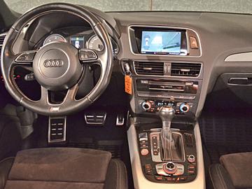 2016 AUDI SQ5 — миниатюра 12