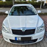 Skoda Octavia 1.4 TSI DSG Combi, Best of, Candy-Weiß - Skoda Octavia aus 2012 mit Benzin-Antrieb: Kombi, 1.4
