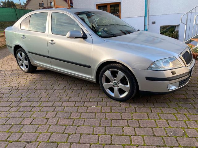 Skoda Octavia Limo / BJ2005 / 2,0l TSI / T...