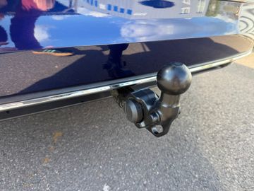 Volkswagen Golf VIII Var. Active+AHK+LED+SHZ+LHzg+Navi+Kame