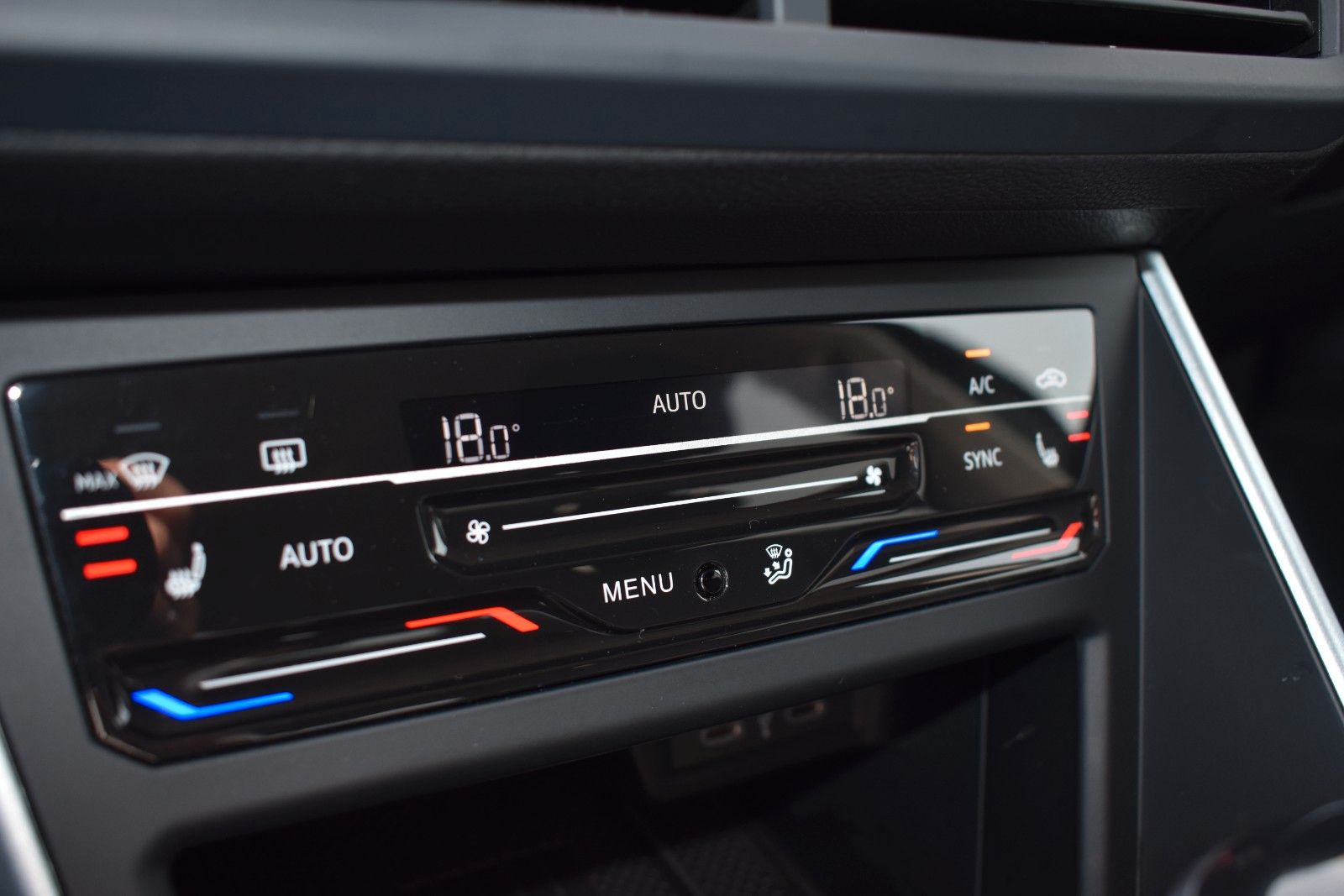 Fahrzeugabbildung Volkswagen Polo VI Goal DSG/ACC/KLIMA/SHZ/CARPLAY/LED/NAVI
