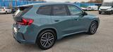 BMW iX1 xDrive30 - - graue BMW iX1