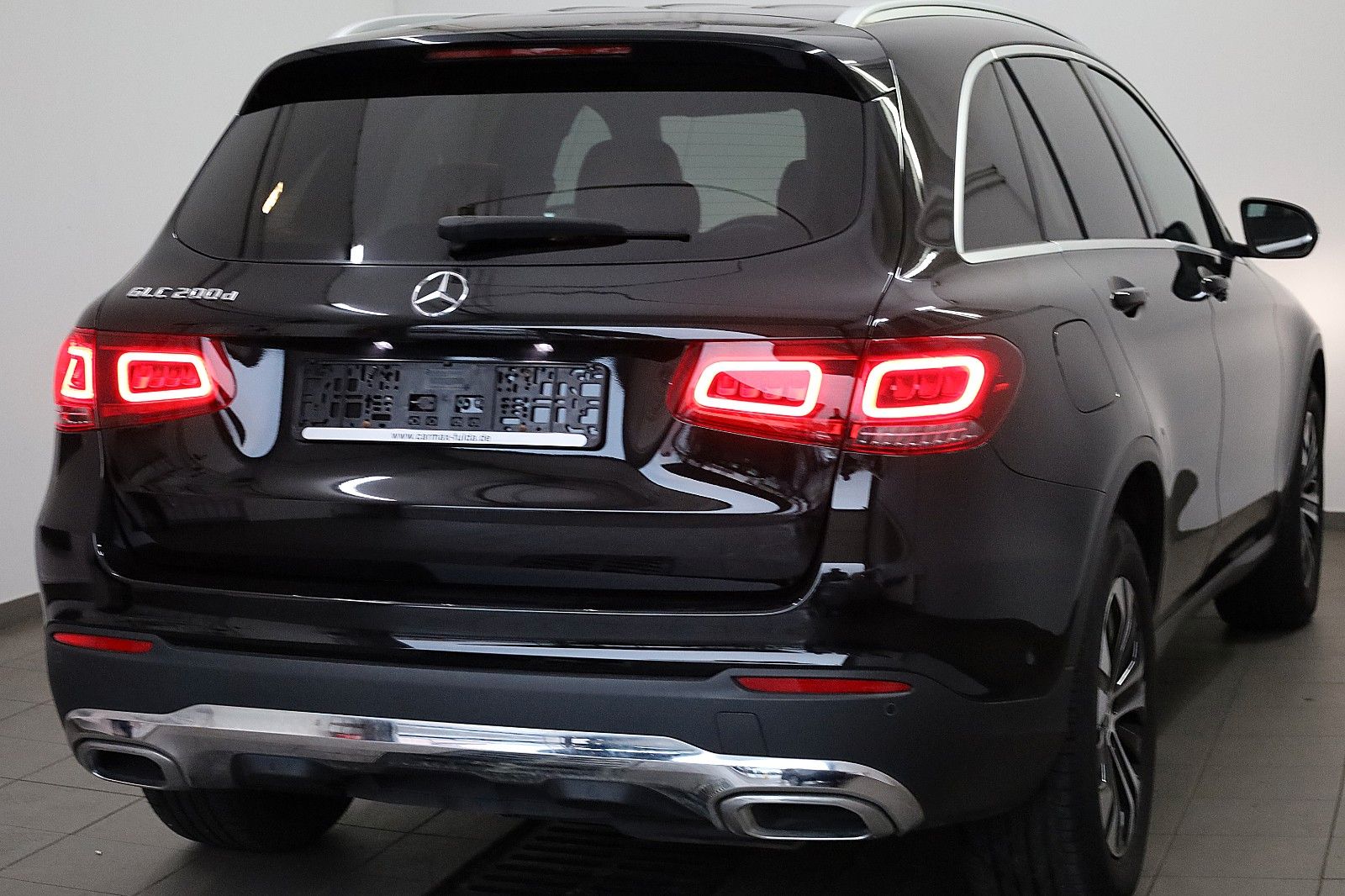 Fahrzeugabbildung Mercedes-Benz GLC 200d Leder,Navi,LED,SH,Kamera,ACC,AHK