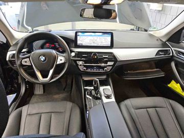 BMW 520 - 5