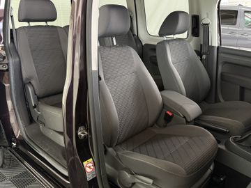 Volkswagen Caddy 1.2TSI KLIMA SITZHZ STANDHZG AHK 7SITZER