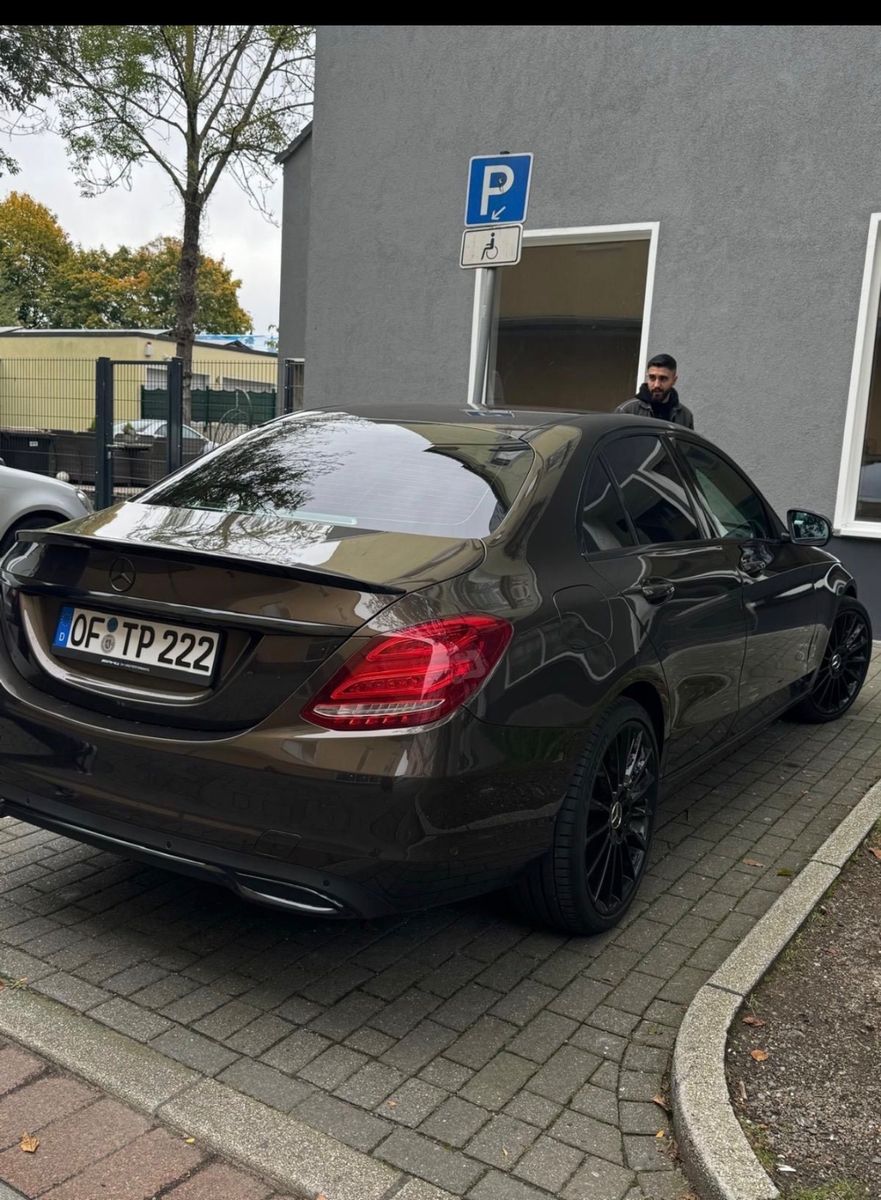 MERCEDES-BENZ C 250 AMG Line Autom. AMG Line