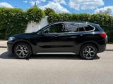 BMW X1 xDrive20i xLine -Autom/AHK/Panorama/Sport/1Hd - Cars in München: Auto