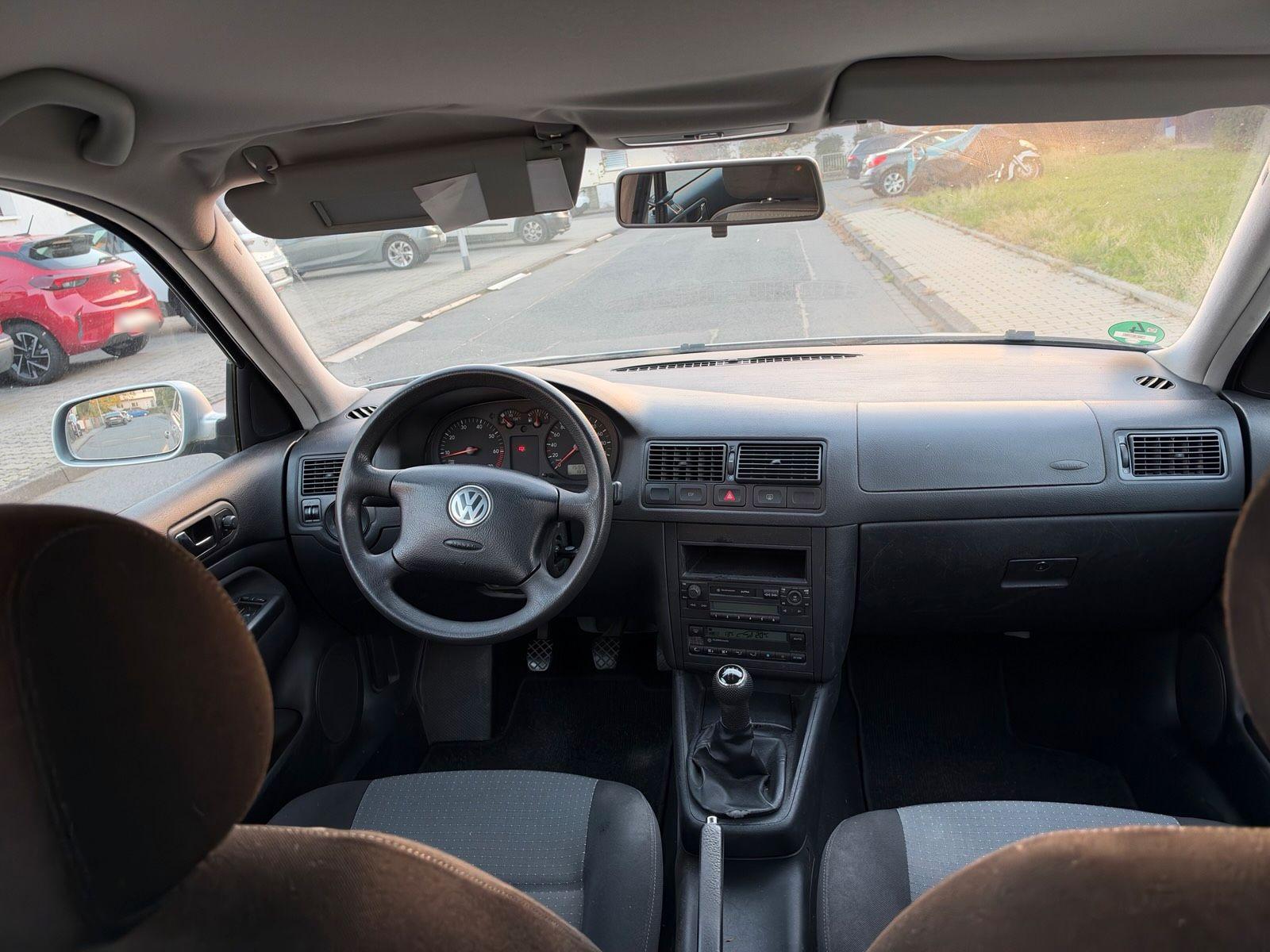 Volkswagen Golf 2004 — photo 13