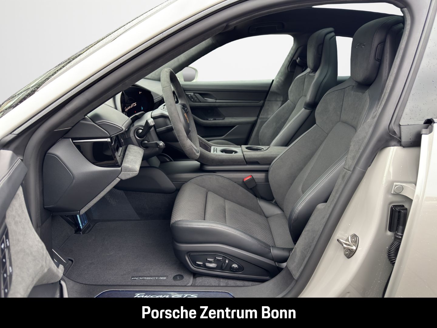 Porsche Taycan - Bild 9