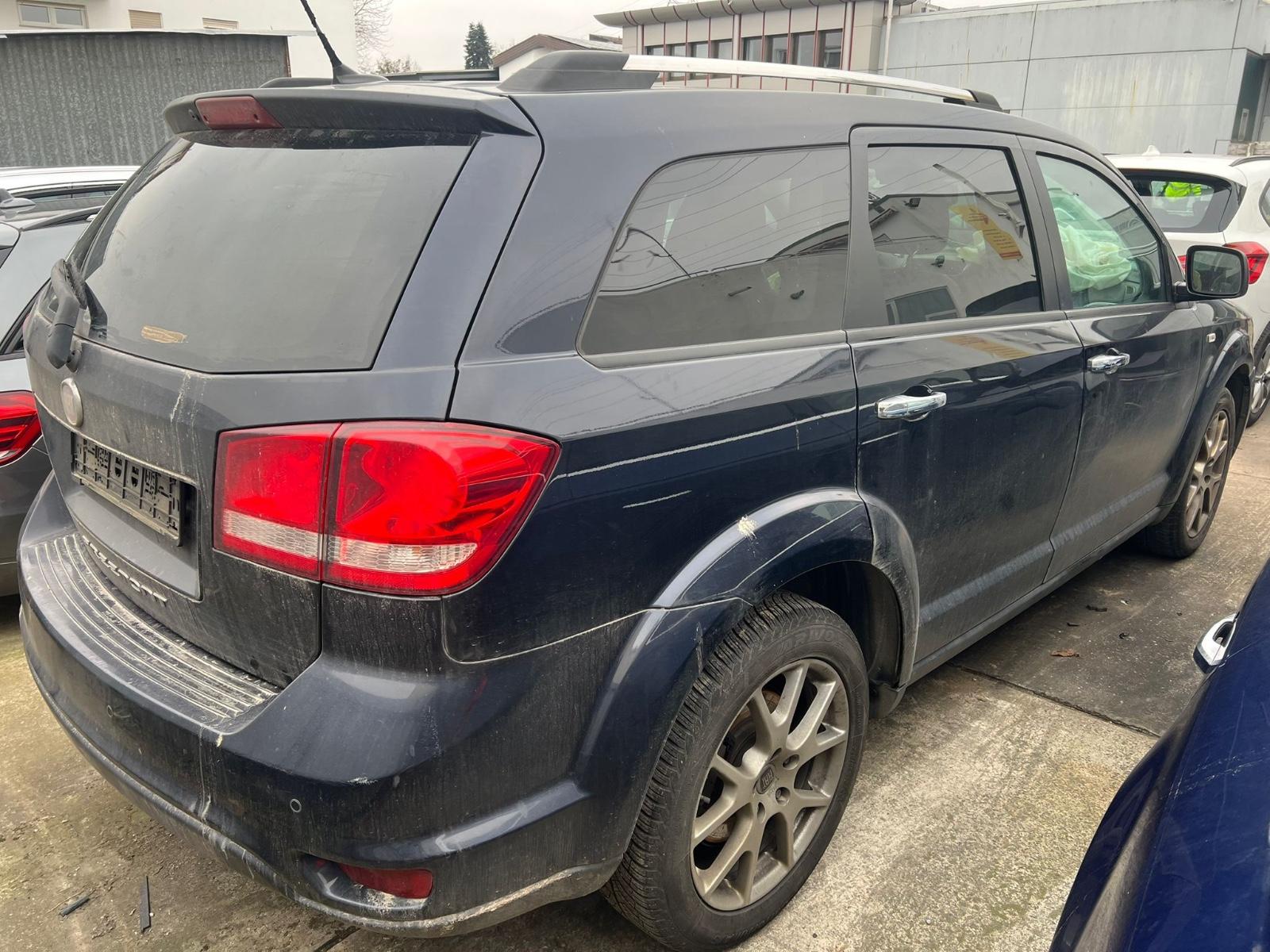 Fiat Freemont Lounge/Leder/Navi/Temp./Klimaautom/E5