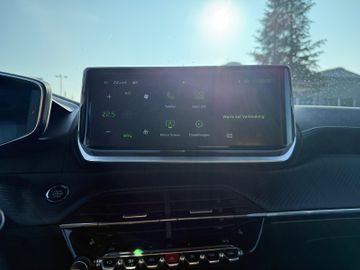 Peugeot 2008 - 12