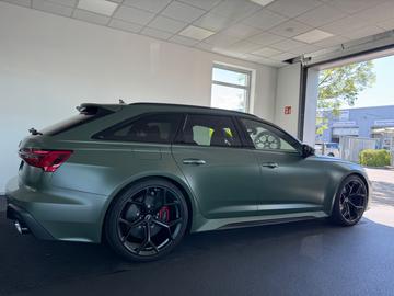2025 AUDI RS6 photo 8