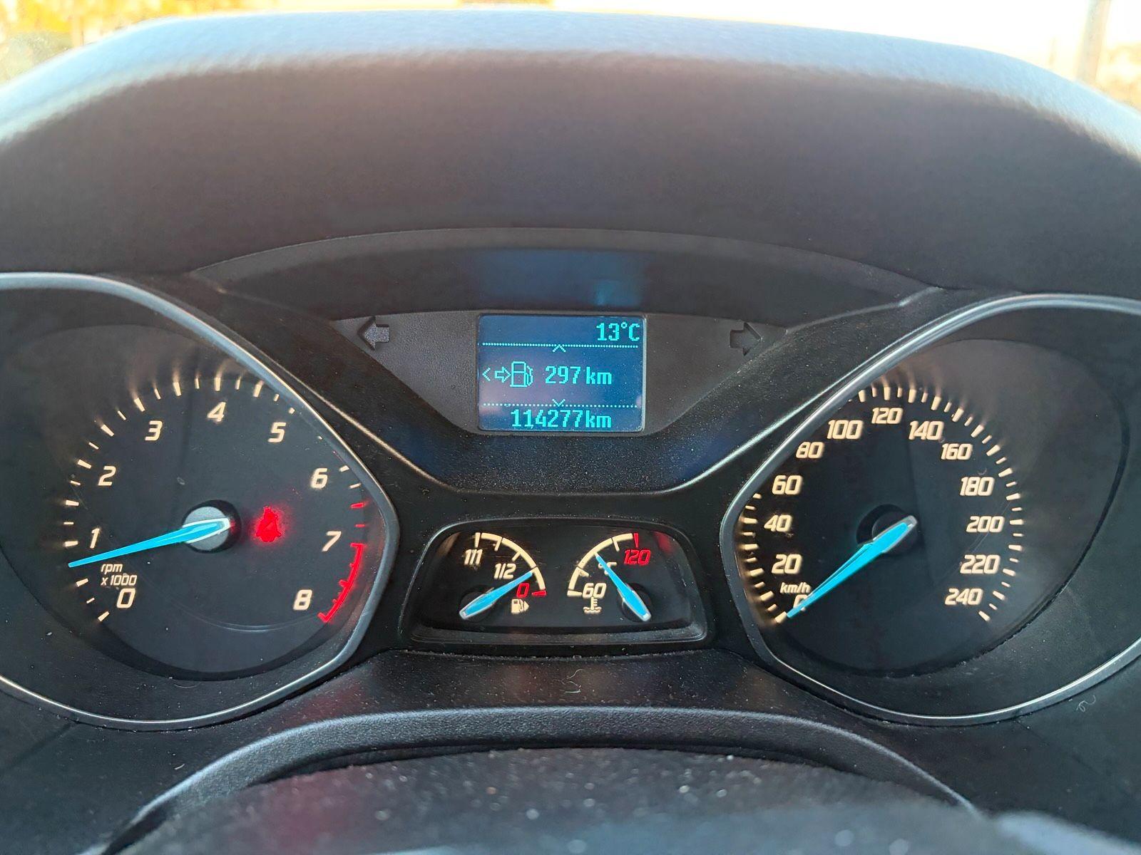 Ford Focus 2013 — photo 6