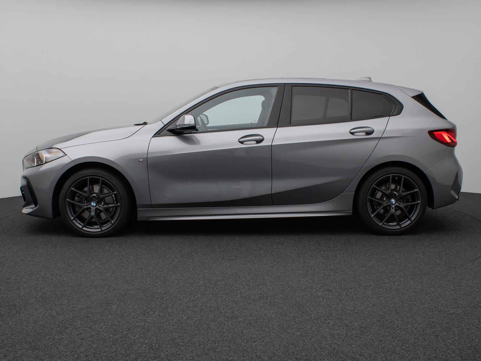BMW 1 Series i M Sport Panorama PDC DAB Lenkrhzg Komfort, миниатюра 11