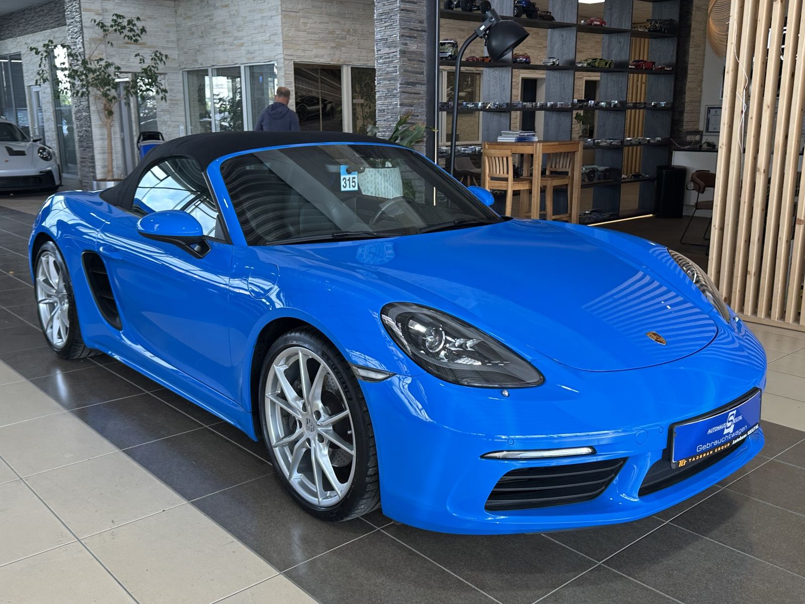 Porsche Boxster 718 Leder BOSE R.Cam Navi Sitzbelüftung foto 22