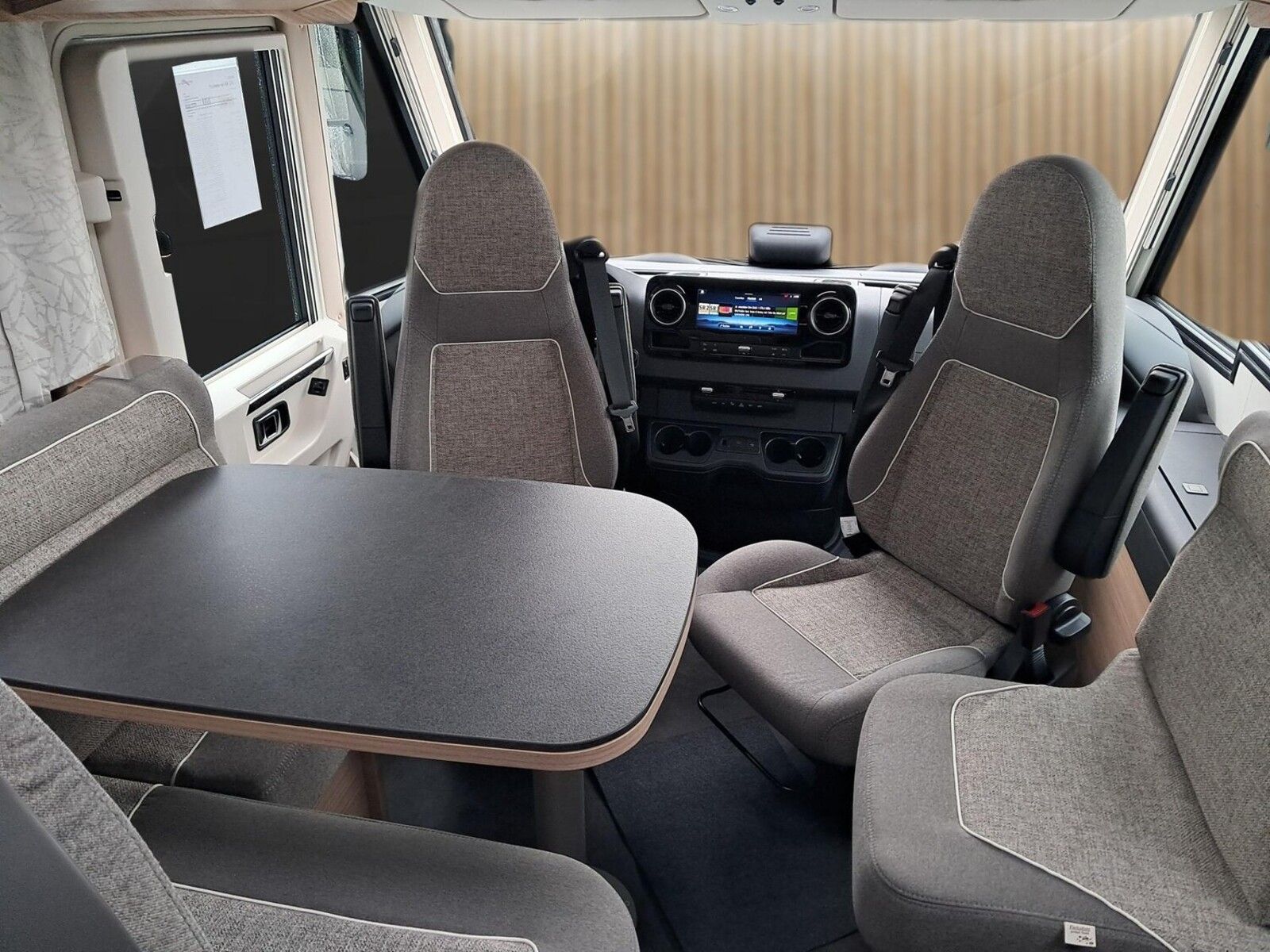 Fahrzeugabbildung Malibu I 450 RB LE comfort Navigation, RFK, TV