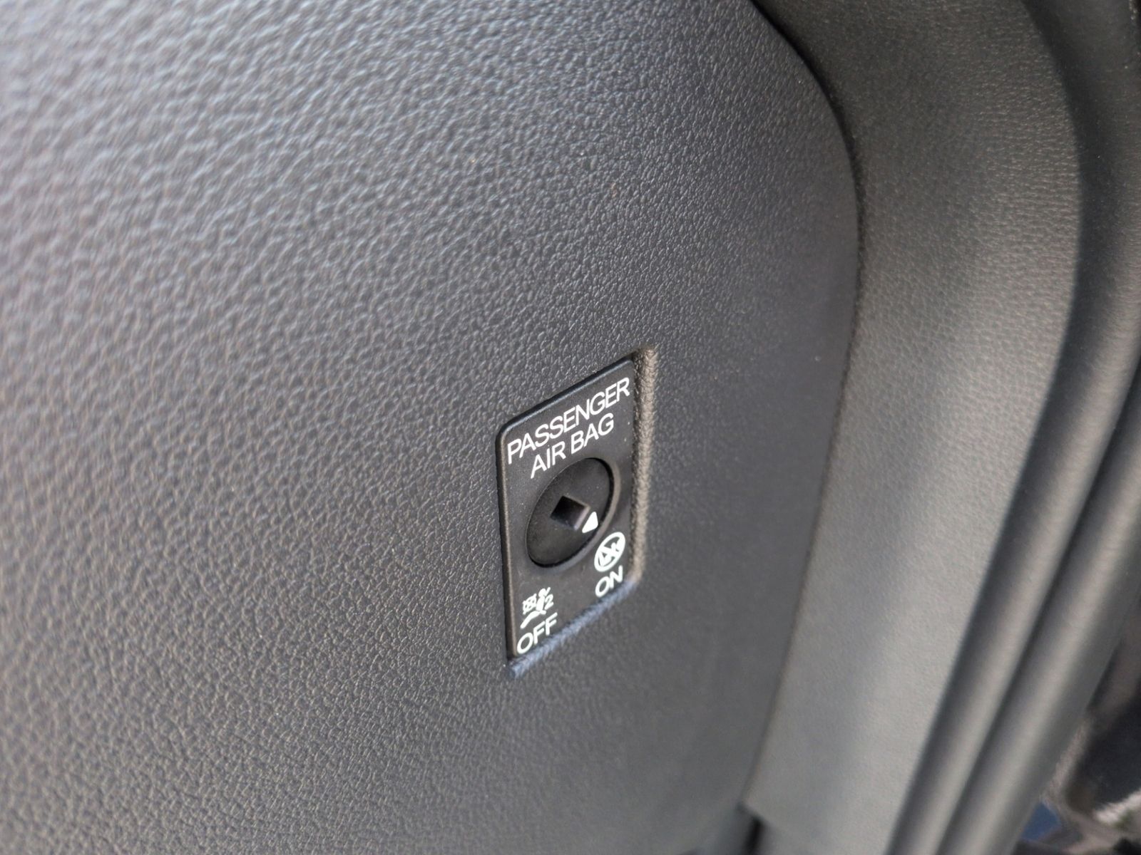 Golf VIII 2.0 TDI DSG Move LED+SHZ+NAVI