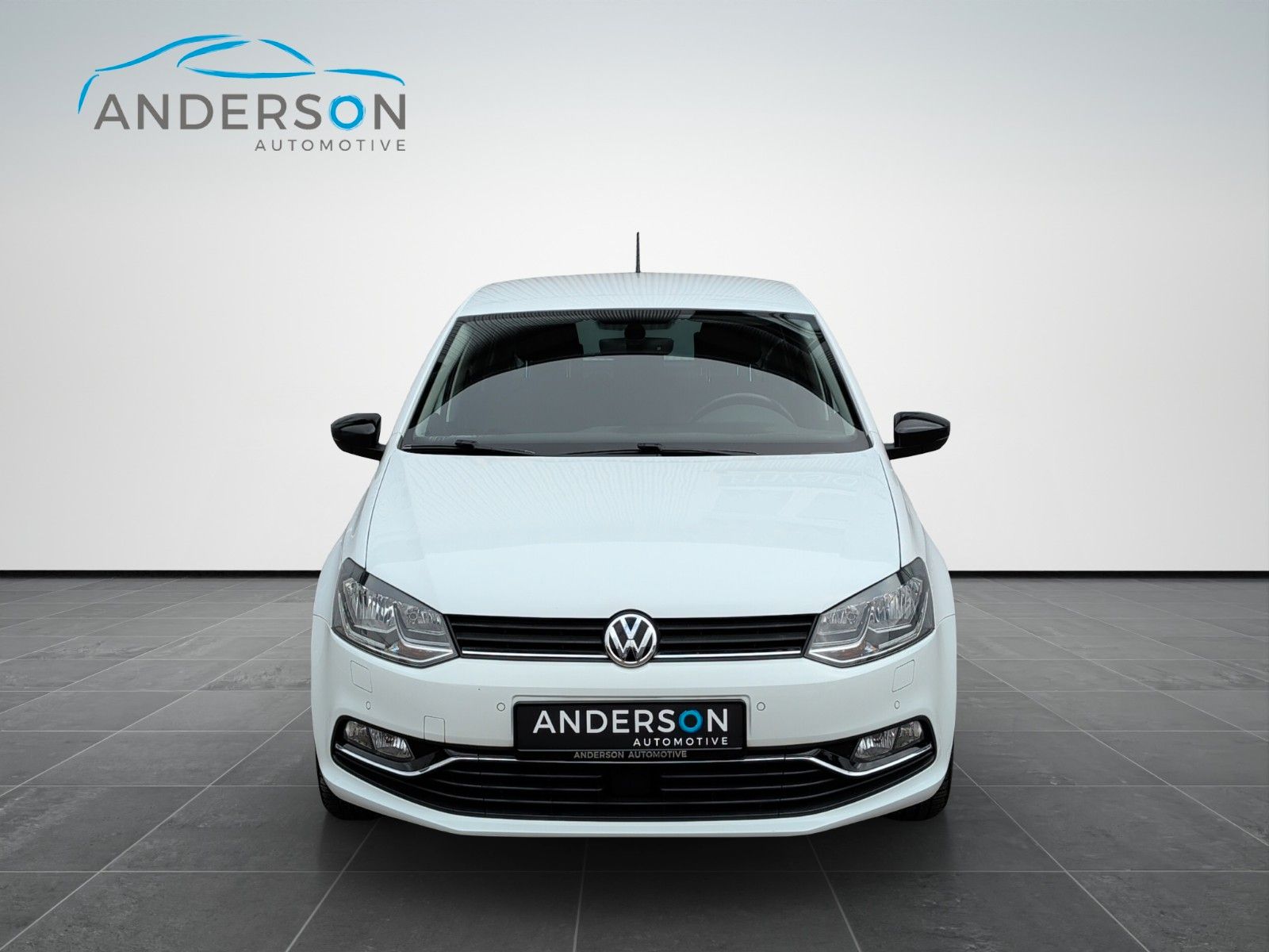 Fahrzeugabbildung Volkswagen POLO 1.2 TSI HIGHL DSG TEL APP KLIMAAUT 16" GRA