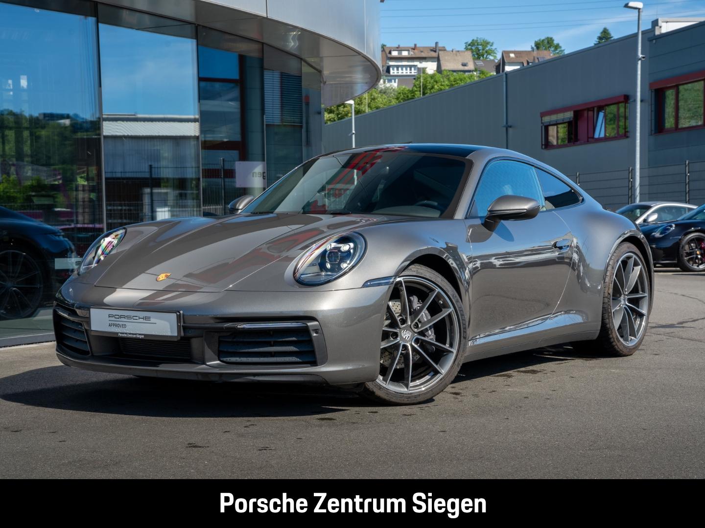 Porsche 992 Carrera Glasdach Bose Kamera Bose LED 21Zoll