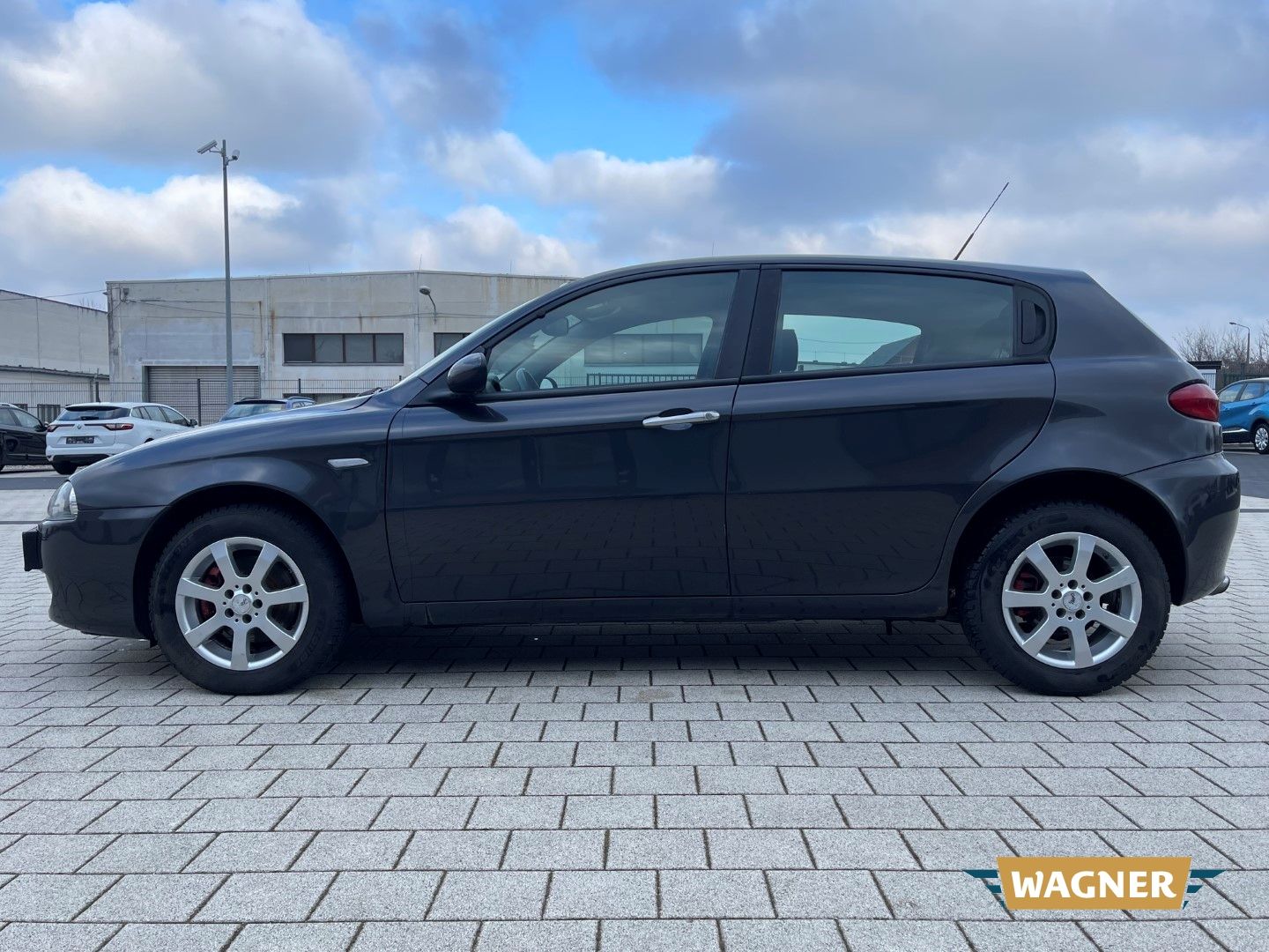 Fahrzeugabbildung Alfa Romeo 147 1.6 TS 16V Distinctive Klimaautomatik